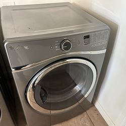 Whirlpool  Washer and dryer