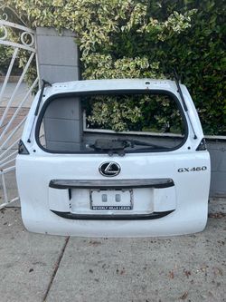 Lexus gx460 tailgate