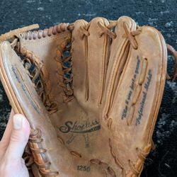 Baseball Glove - Shoeless Joe 12.5