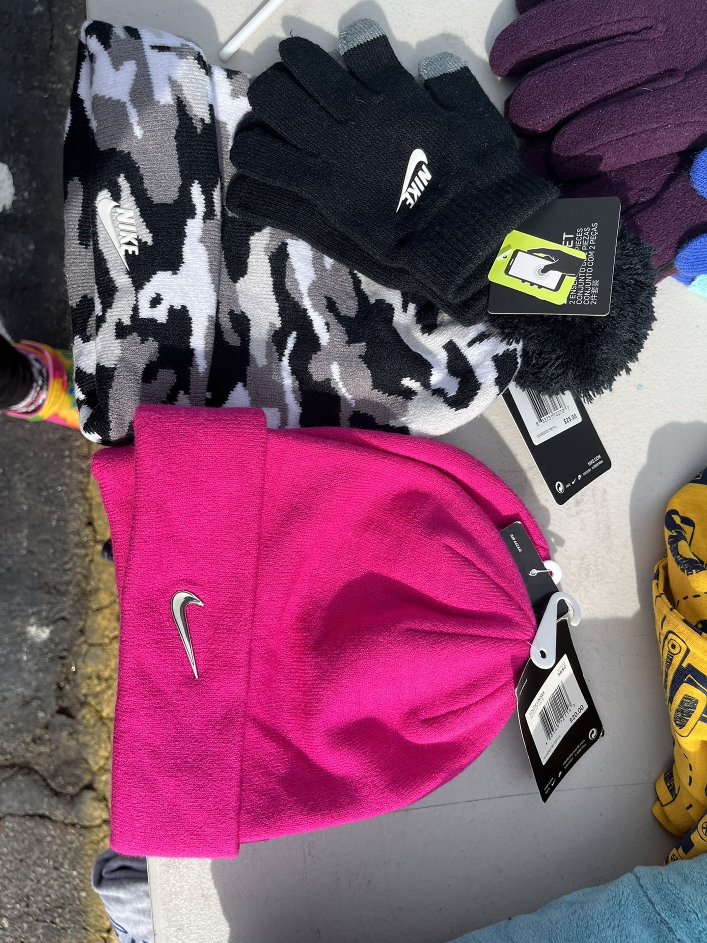 nike beanies 10 each