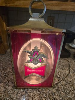 Vintage Budweiser Lighted Lantern Bar Sign