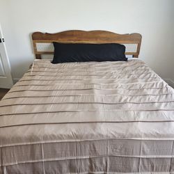 King Bed Framecand Headboard
