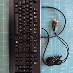 Razer Blackwidow Chroma Keyboard