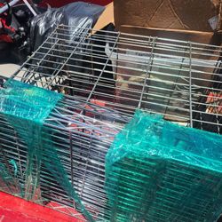 DOG CRATE NEED GONE ASAP