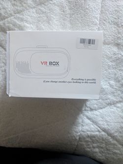 VR BOX Virtual Reality Headset for Smartphone - New in Box