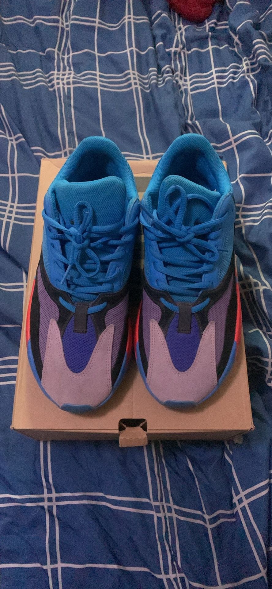 Adidas Yeezy Boost 700 Hi Res Blue Size 9