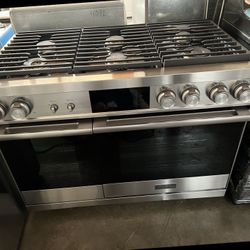 Dacor Stainless Steel Dual Fuel Built In Stove WMHZP