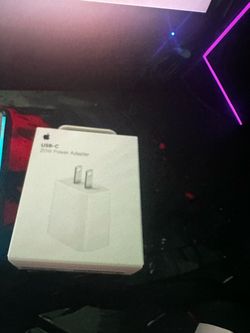 🔥 Apple 20W USB-C Power Adapter i