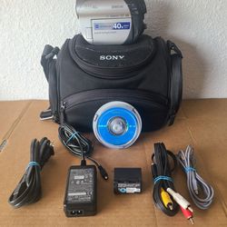 Sony Handycam DCR-DVD108 Camcorder Bundle