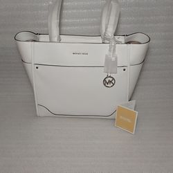 MICHAEL KORS designer handbag. White. Brand new with tags Women's purse 