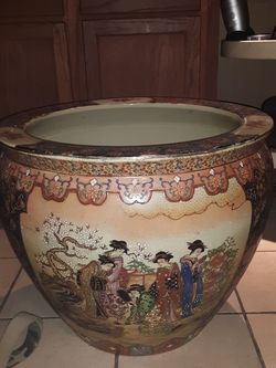 Satsuma fish bowl / vase