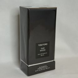 Tom Ford Oud Wood Eau De Parfum