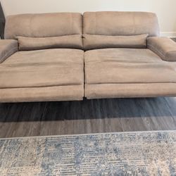 Reclining Love Seat And Corner Chair