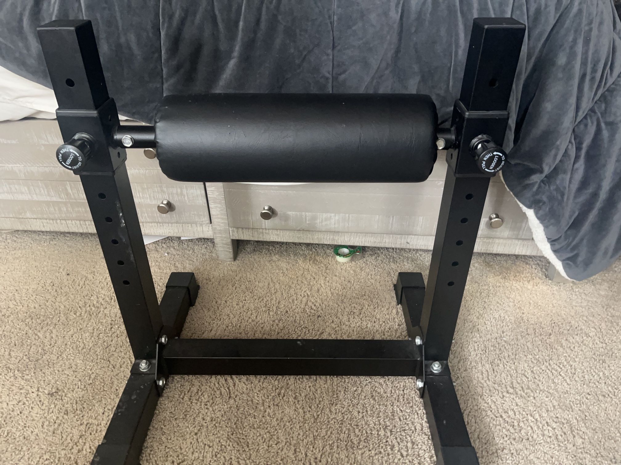 Single Leg Squat Holder