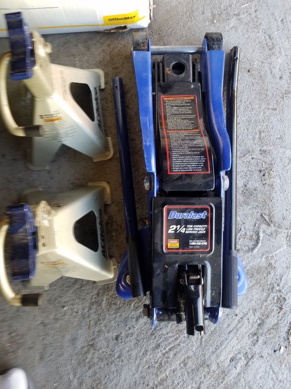 Duralast 2 1 4 Ton Floor Jack With 2 Ac Delco 2 Ton Stands For