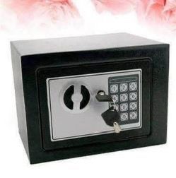 New black mini safe