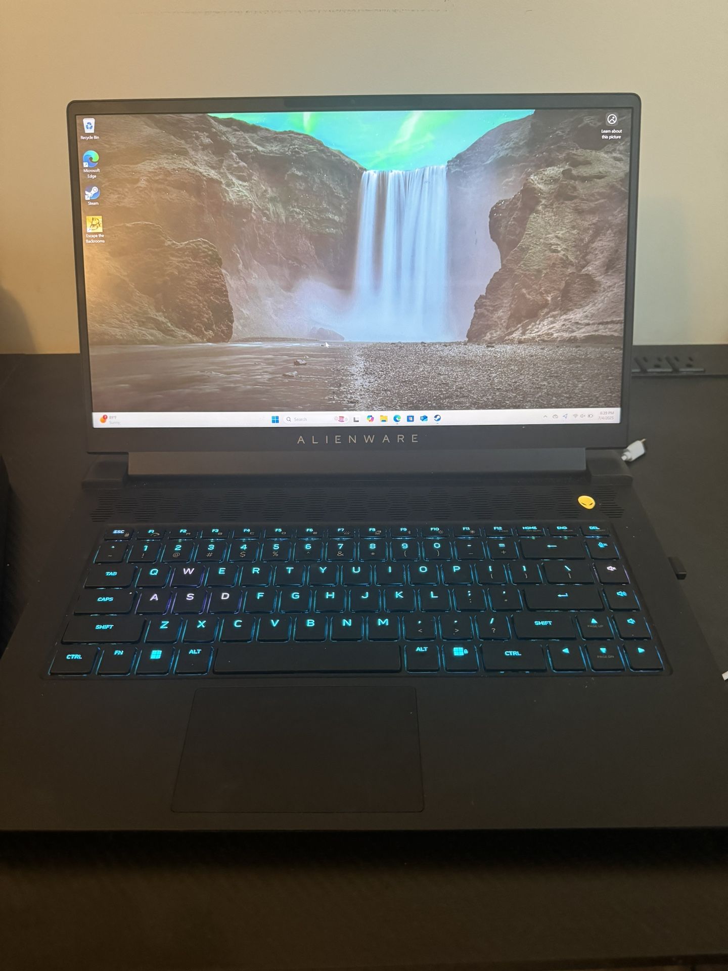 Alienware M15 r7 Laptop