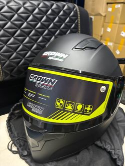 Motorcycle helmet