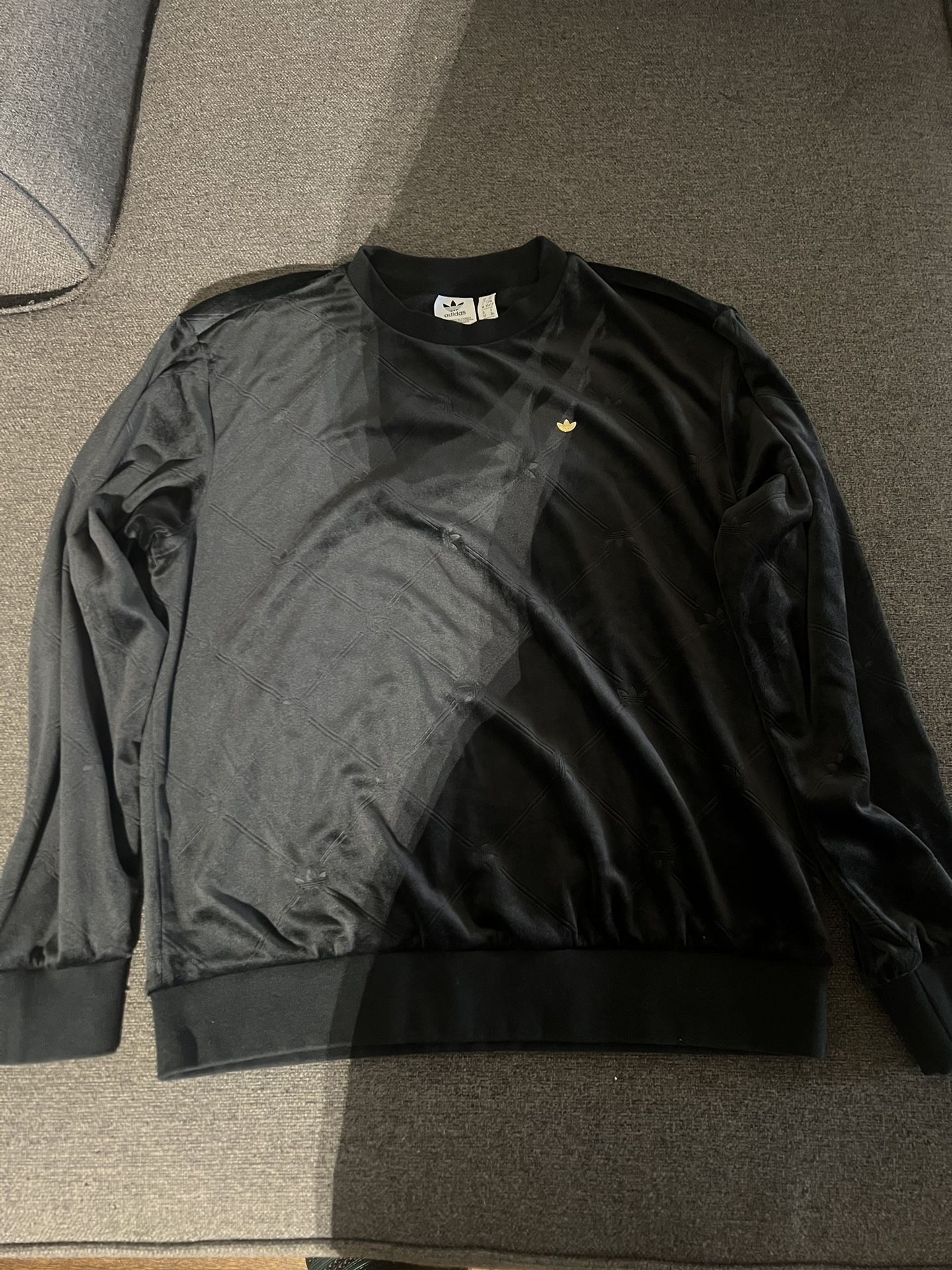 ADIDAS Sweater