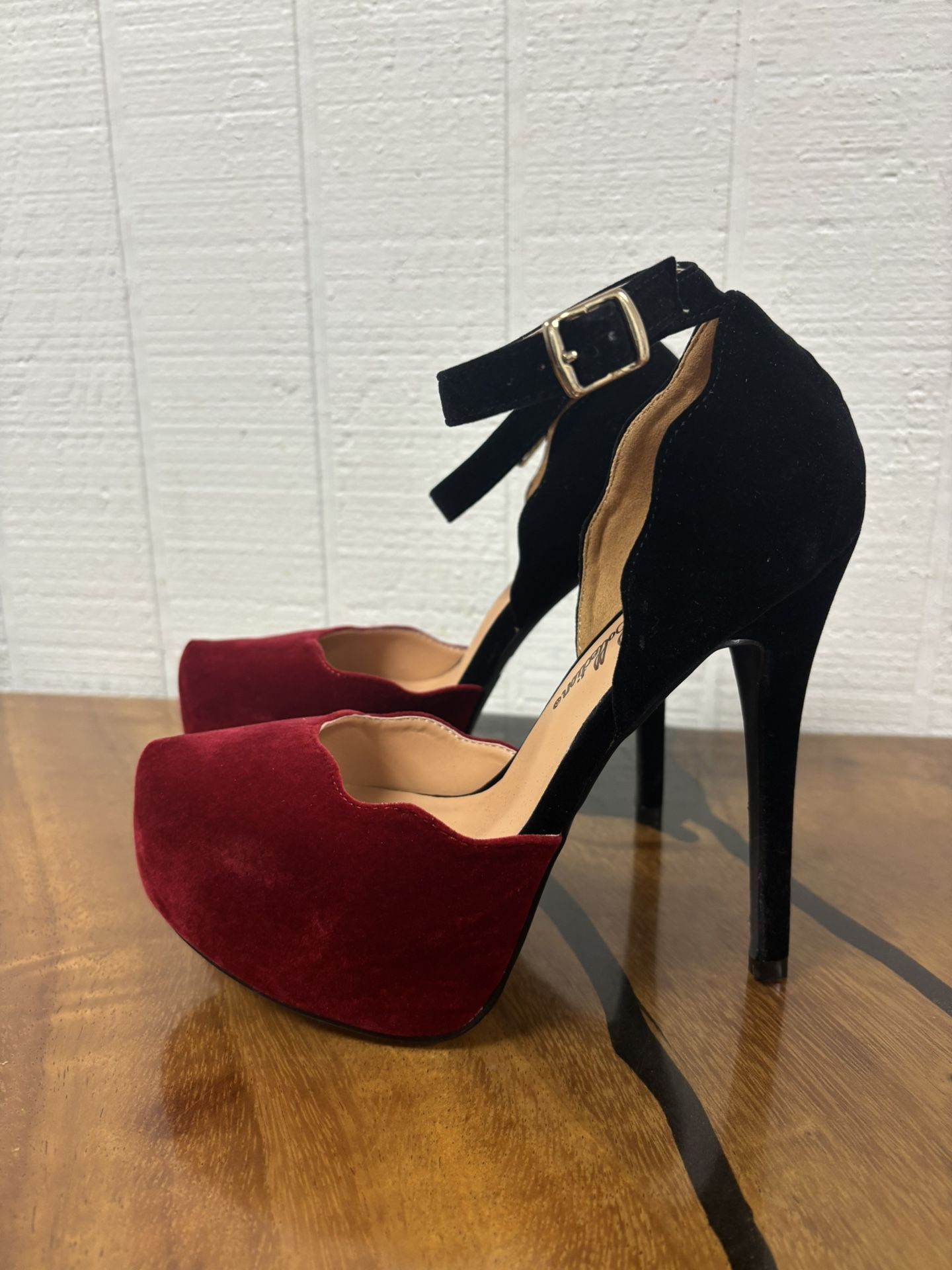 Black Red Platform High Heels With Ankle Strap Size 6, 7, 8, 8.5 and 9 ðŸ‘