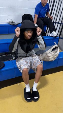 black nike jacket