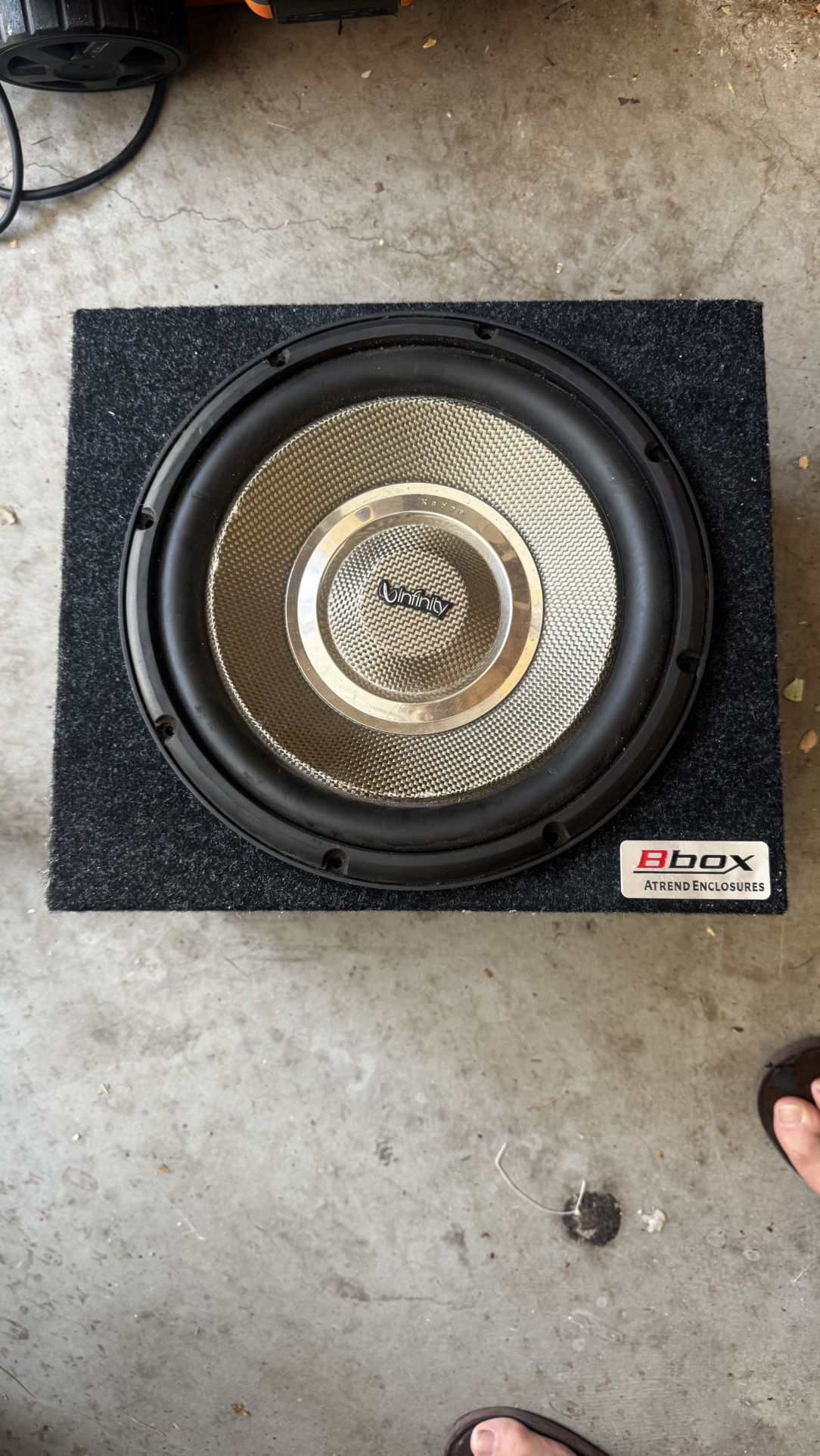 Infinity Subwoofer 10 In With Box