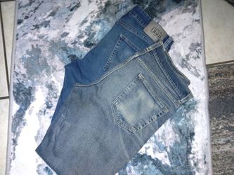 32x32 Mens Jeans. Izod And Route 66