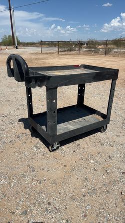 Rubbermaid commercial utility cart