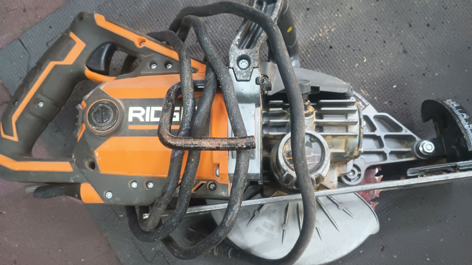 RIGID worm drive skil saw
