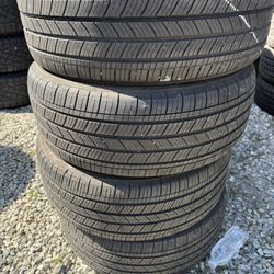 215/50r17 Michelin Tires En Excelentes Condiciones De Vida Las 4