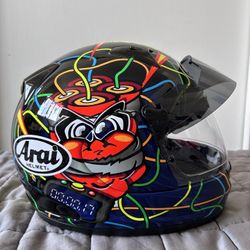 Arai Signet Q Karel Abraham Helmet 