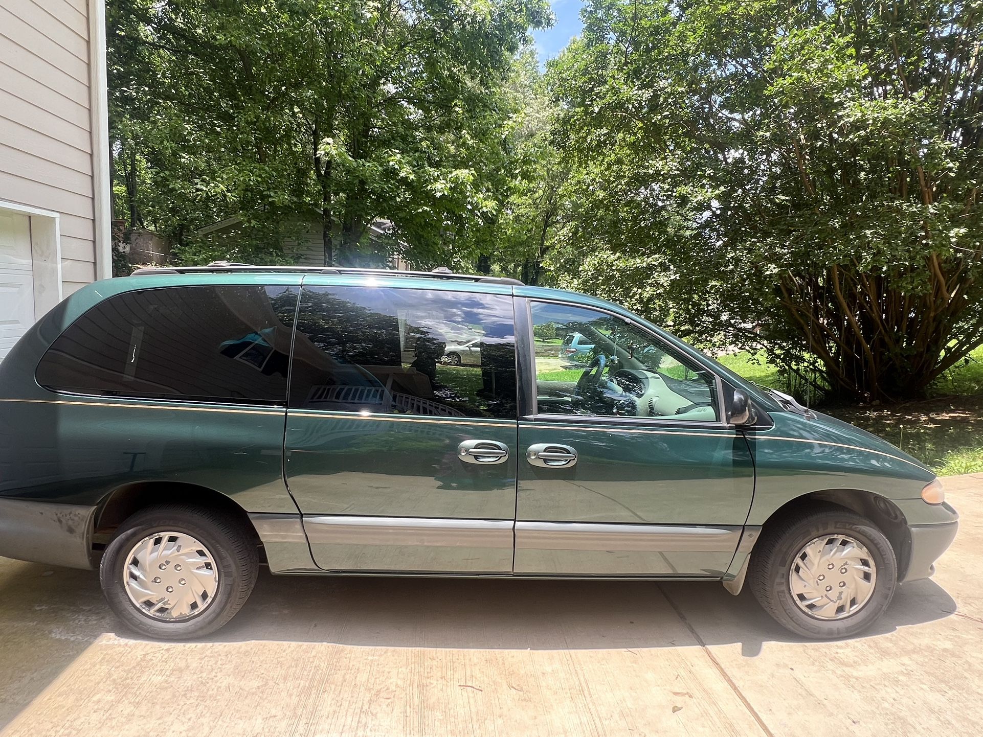 1999 Dodge Caravan/Grand Caravan