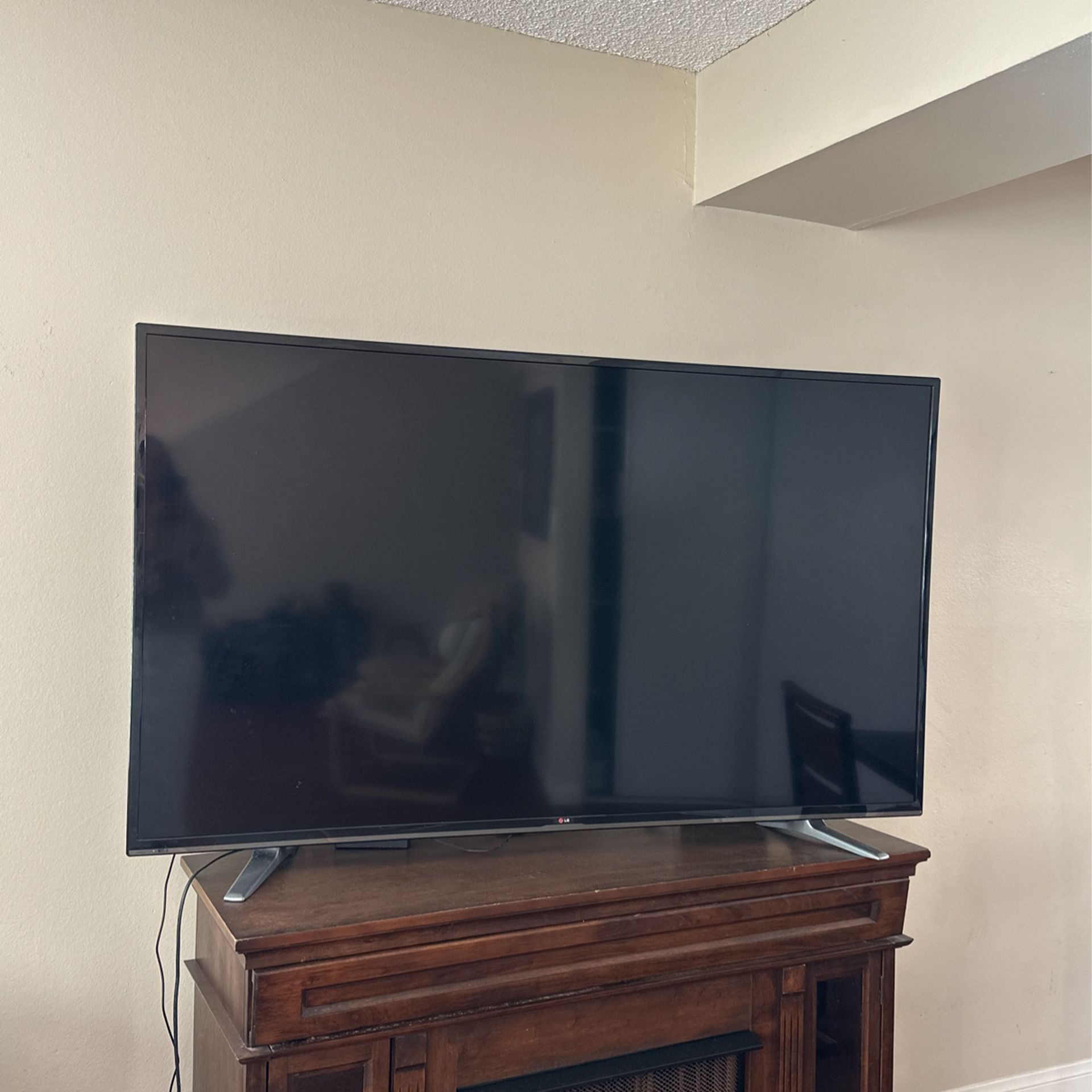 70 Inch LG Flat Screen