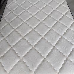 Mattress and box spring - Full