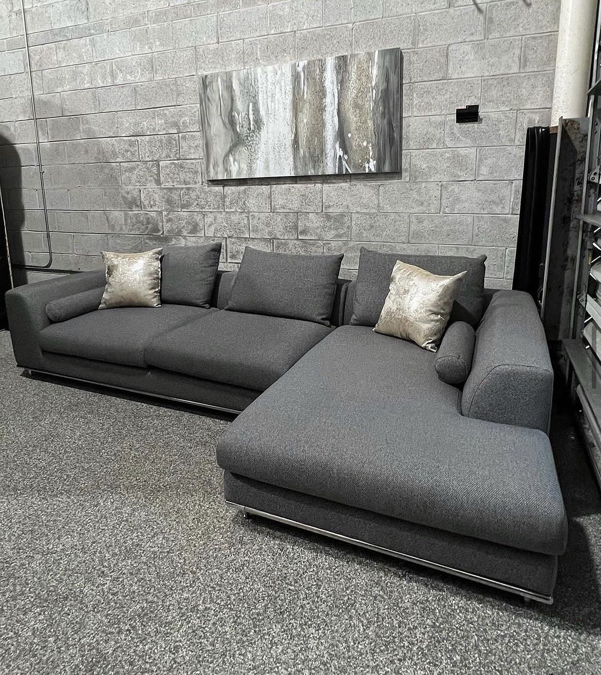 El Dorado Gray Modern Sectional