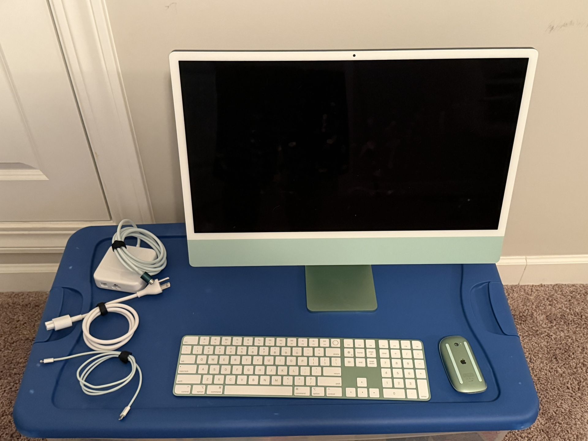 M1 iMac in Green