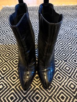Vince Camuto patented boots