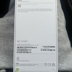 iPhone 16 - Unlocked