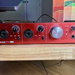 Focusrite Clarett 2pre USB Audio Interface