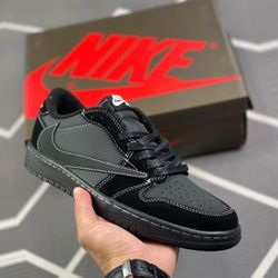 Jordan 1 Low Travis Sctt Black Phantom