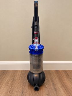 Dyson DC65 Ball Upright Vacuum – Works Great