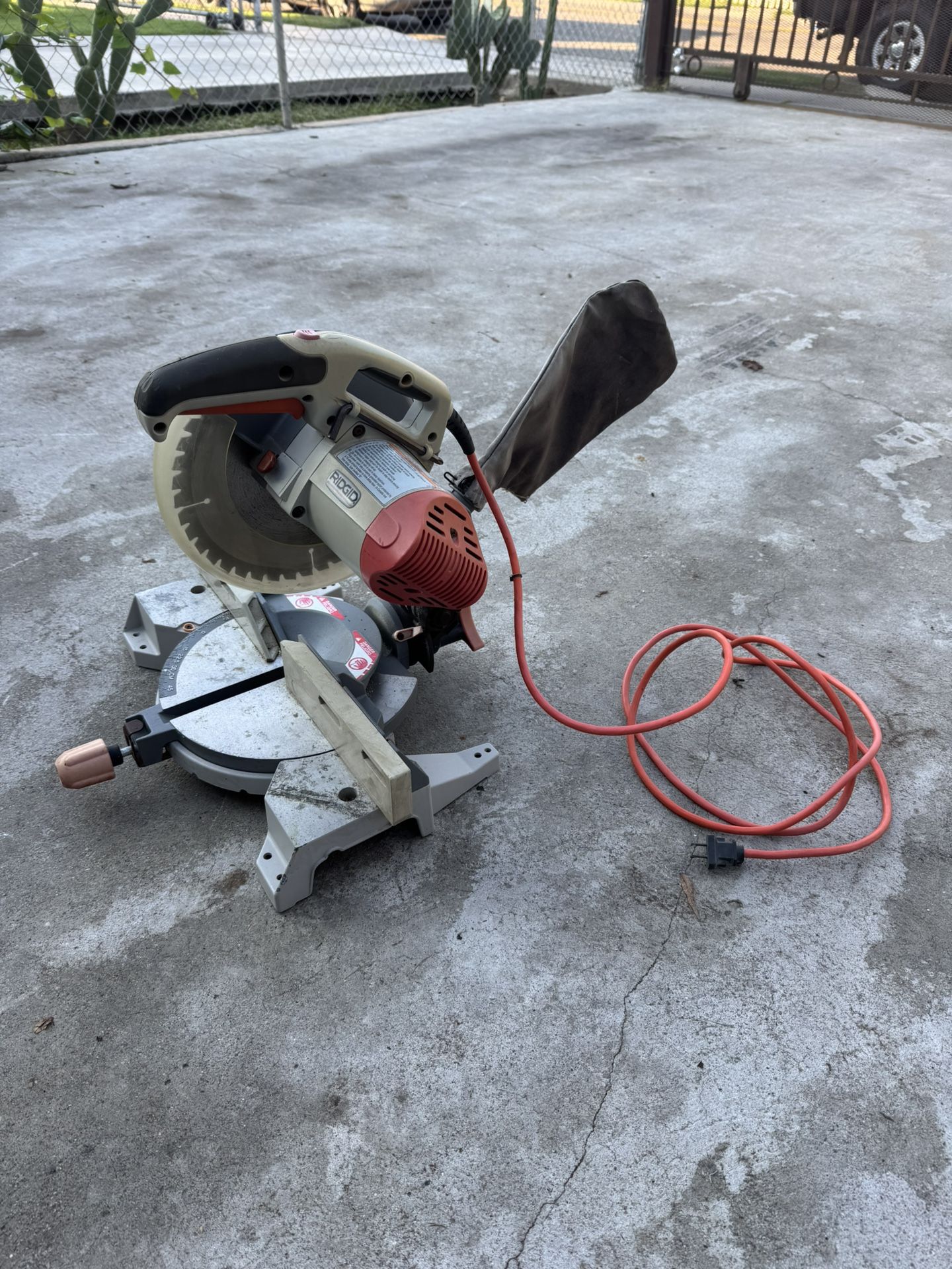 Ridgid Miter Saw