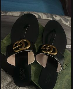 GG Sandals
