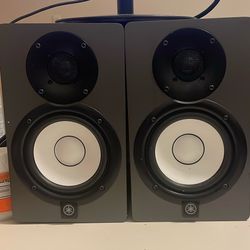 Yamaha Speakers