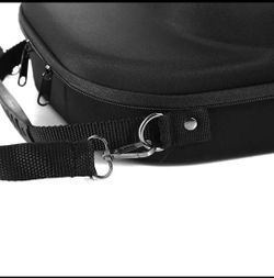 Maletas porta gorras, Suitcases with caps,