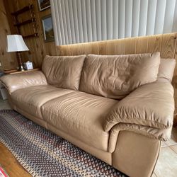 Leather Sofa And Chair In Woodland Hills!
