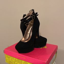 Black Platform Heel