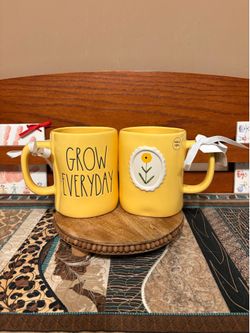 Rae Dunn Grow Everyday Mug