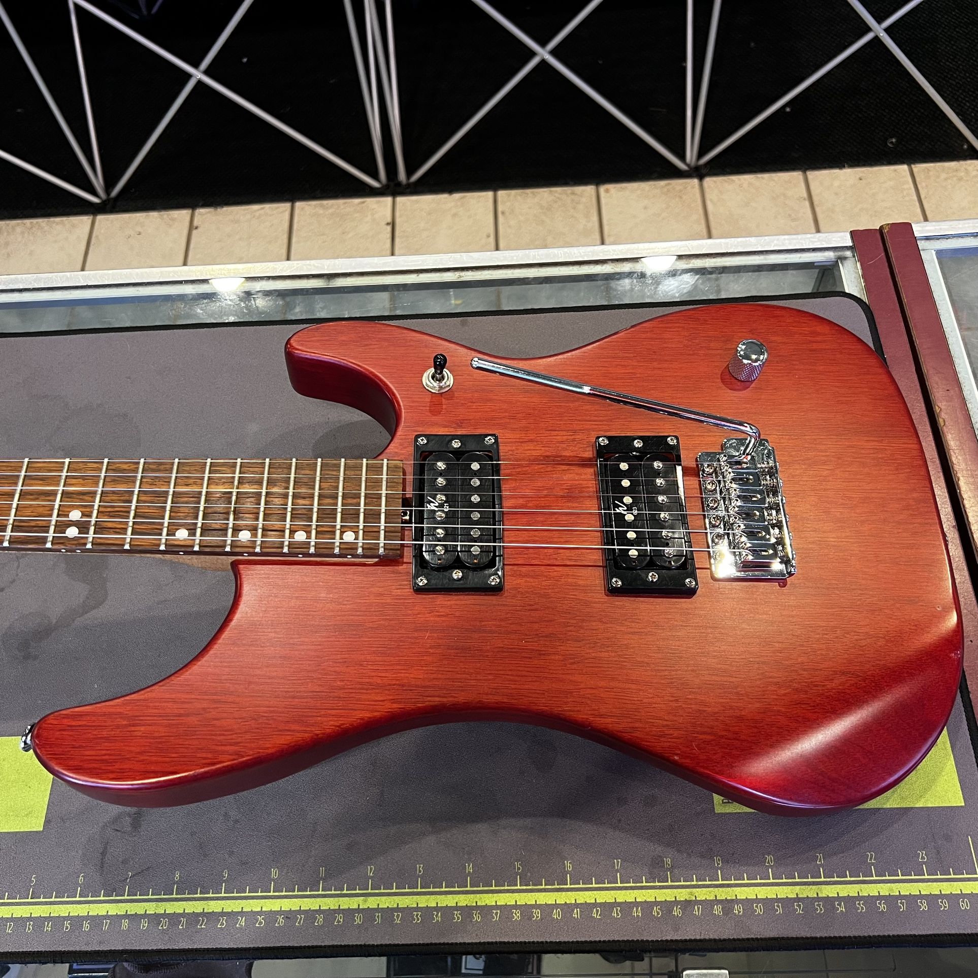 【美品！】Washburn N1 Nuno DISC Washburn N1 Nuno Bettencourt Series, Natural Matte at