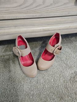 Steve Madden Mary Jane Platform Heels
